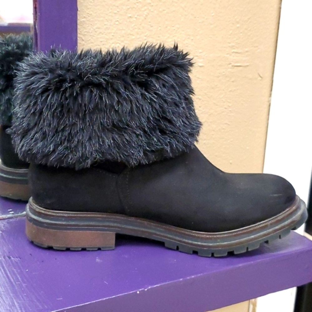 Rocket dog boots with Fur cuff